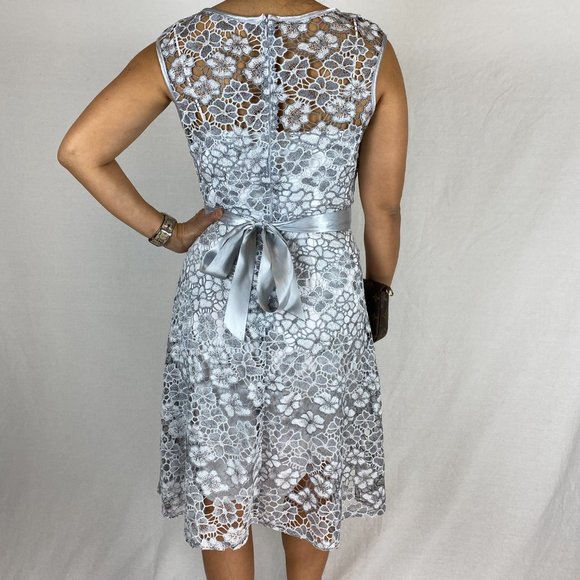 Betsy & Adam Silver Lace Waist Tie Dress - Picture 5 of 9